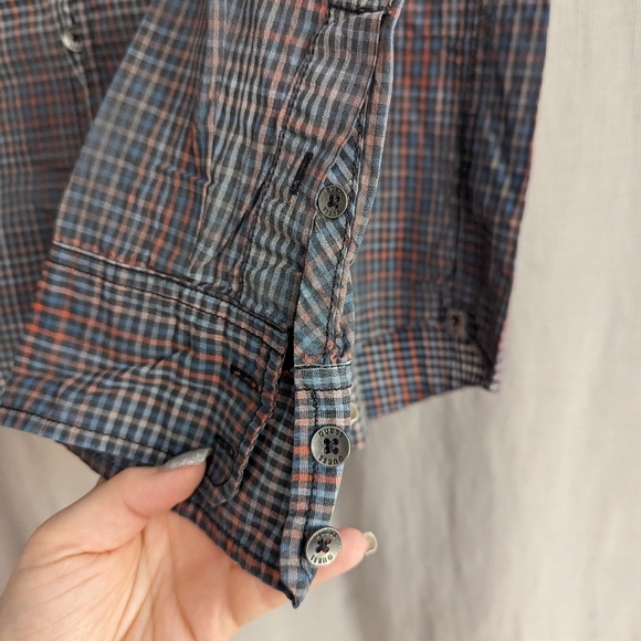 Men's Checkered Button Up - Picture 3 of 9